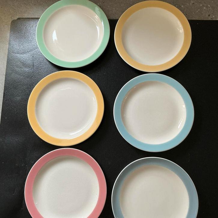 6 Petrus Regout Dessertbordjes Pastel Vintage, Antiek en Kunst, Antiek | Servies los, Ophalen of Verzenden