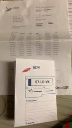 Volvo V70 5 Cil AUTOM Nwe Apk distri Lage KM 272252 + NAP, Auto's, Volvo, 1800 kg, Zwart, 1573 kg, Leder en Stof