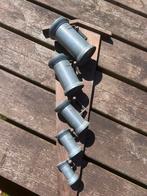 Tinnen Maatbekers op Houten Plank, Ophalen of Verzenden