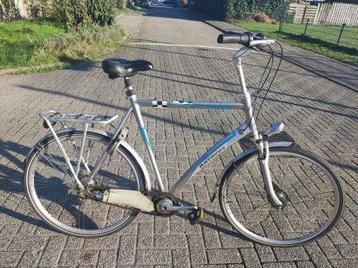 Batavus extra hoog (65cm ) beschikbaar voor biedingen
