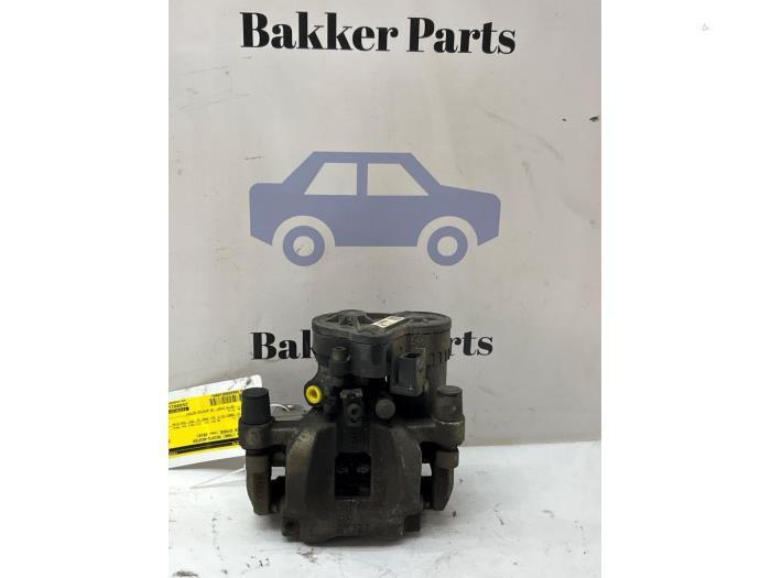 Remklauw (Tang) rechts-achter van een Landrover Evoque, Auto-onderdelen, Remmen en Aandrijving, Land Rover, Gebruikt, 3 maanden garantie