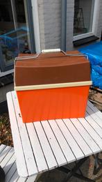 Gebruikte vintage koelbox, Verzamelen, Retro, Huis en Inrichting, Ophalen
