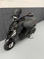 Piaggio Zip Sp Iget 2021 45KM Bromscooter Black Edition, Ophalen
