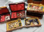 Groot lot oude sieraden, Verzenden, Overige materialen, Overige typen, Met edelsteen