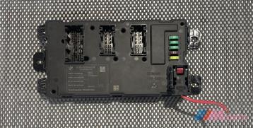 BMW F20/F21 ZEKERINGKAST 9298962-01 beschikbaar voor biedingen