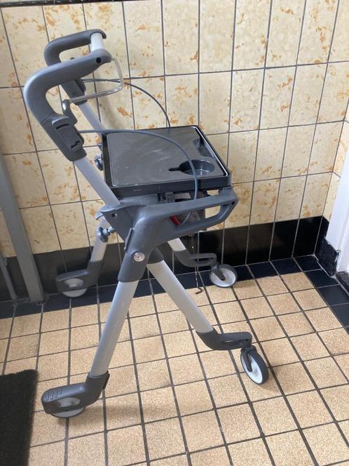 Rollator Topro Hestia, Diversen, Rollators, Zo goed als nieuw, Lichtgewicht, Opvouwbaar, Ophalen