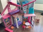 Mooi Malibu Barbiehuis met accessoires, Ophalen, Zo goed als nieuw, Poppenhuis
