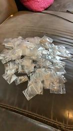 100 zakjes  onderdelen zilverkleurig, Ophalen of Verzenden, Nieuw, Kraal