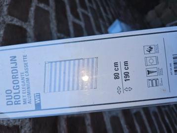 Rolgordijn beschikbaar voor biedingen