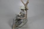 Mooi groot Lladro beeld van lezende jongen met hond., Ophalen of Verzenden, Zo goed als nieuw, Mens