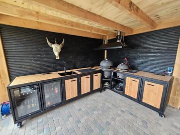 Buitenkeuken, tuinkamer, kamado beschikbaar voor biedingen