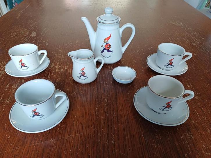 Vintage porseleinen kinderserviesje Van Nelle Piggelmee, Antiek en Kunst, Antiek | Keramiek en Aardewerk, Ophalen of Verzenden