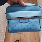 Louis vuitton lv outdoor bag gucci dior light blue, Sieraden, Tassen en Uiterlijk, Tassen | Schoudertassen, Overige merken, Gebruikt