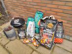 Barbecue set met houtskool en aanmaakblokjes, Tuin en Terras, Ophalen, Gebruikt, Weber