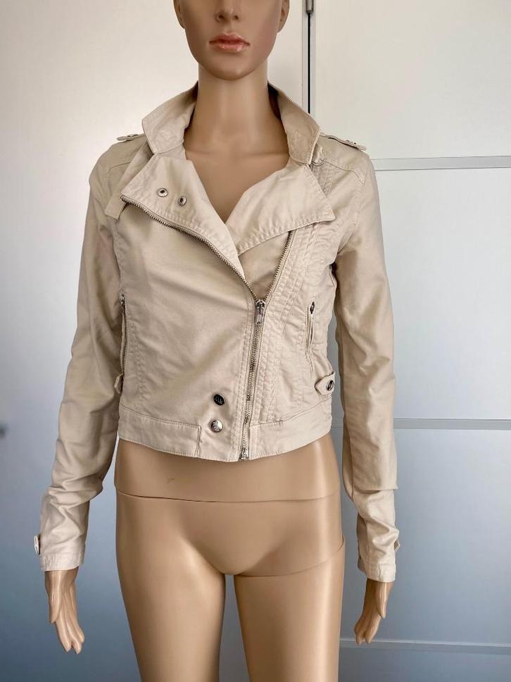 G338 River Woods maat XS=34 jasje beige, Kleding | Dames, Jasjes, Kostuums en Pakken, Zo goed als nieuw, Jasje, Maat 34 (XS) of kleiner