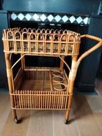 Leuk rieten Serveerwagentje, Huis en Inrichting, Tafels | Bijzettafels, Ophalen, Minder dan 55 cm, Zo goed als nieuw, 60 cm of meer