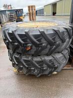 Pirelli TM 600 banden 460/85 R38 & 18.4 R38, Zakelijke goederen, Ophalen, Gebruikt