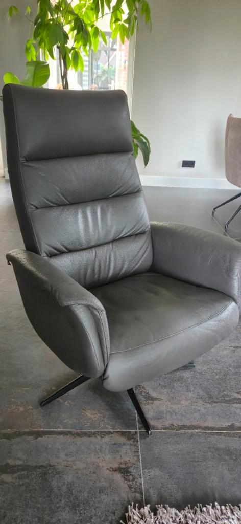 Hjord Knudsen Relaxfauteuil - Bieden!, Huis en Inrichting, Fauteuils, Zo goed als nieuw, Leer, Metaal, 75 tot 100 cm, 75 tot 100 cm