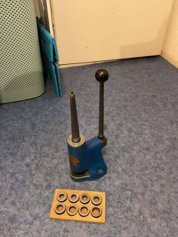 Edelsmid gereedschap ring vergroter /verkleiner beschikbaar voor biedingen