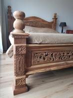 Teakhouten bed (180x220) gebyok houtsnijwerk, Huis en Inrichting, Slaapkamer | Bedden, Ophalen, Gebyok houtsnijwerk, Tweepersoons