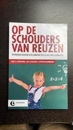 Luce Claessens - Op de schouders van reuzen, Ophalen, Luce Claessens; Paul Kirschner; Steven Raaijmakers, Zo goed als nieuw, Nederlands