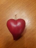 Grote hart hanger voor Valentijnsdag, Ophalen