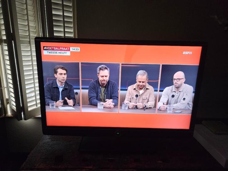 Loewe Art 3D televisie, diagonaal 103 cm, incl.Loewe 3D bril, Audio, Tv en Foto, Televisies, Gebruikt, LCD, 100 cm of meer, Full HD (1080p)