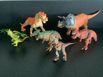 6 mooie dino’s dinosaurussen speelgoed beschikbaar voor biedingen