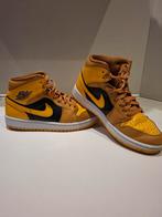 Nike air Jordan 1 maat 38,5, Kleding | Dames, Schoenen, Ophalen of Verzenden, Zo goed als nieuw, Sneakers of Gympen