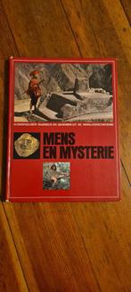 Mens en Mysterie - 10 onopgeloste raadsels, Ophalen of Verzenden, Gelezen, Diverse auteurs