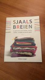 Sjaals breien - Helene Lesger, Patroon of Boek, Ophalen of Verzenden, Zo goed als nieuw, Breien