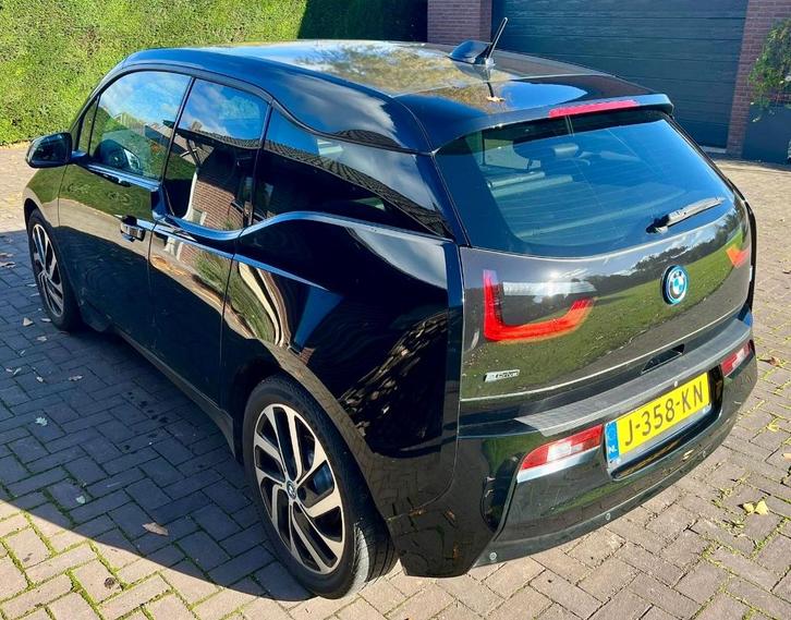 *** BMW i3 125kW Zwart metallic Sportvelgen camera Leer ***, Auto's, BMW, Particulier, i3, ABS, Achteruitrijcamera, Airbags, Airconditioning