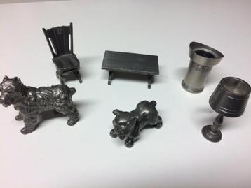 Tinnen beeldjes   (6x) beschikbaar voor biedingen