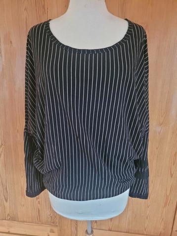 10DAYS zwart gestreepte top vleermuis mouwen mt S zgan beschikbaar voor biedingen