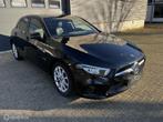 Mercedes A-klasse 250 NAVI/CRUISE/LEER/225PK, Gebruikt, Zwart, 4 cilinders, Zwart