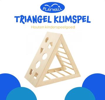 PLAYWALL Triangel klimspel NIEUW beschikbaar voor biedingen