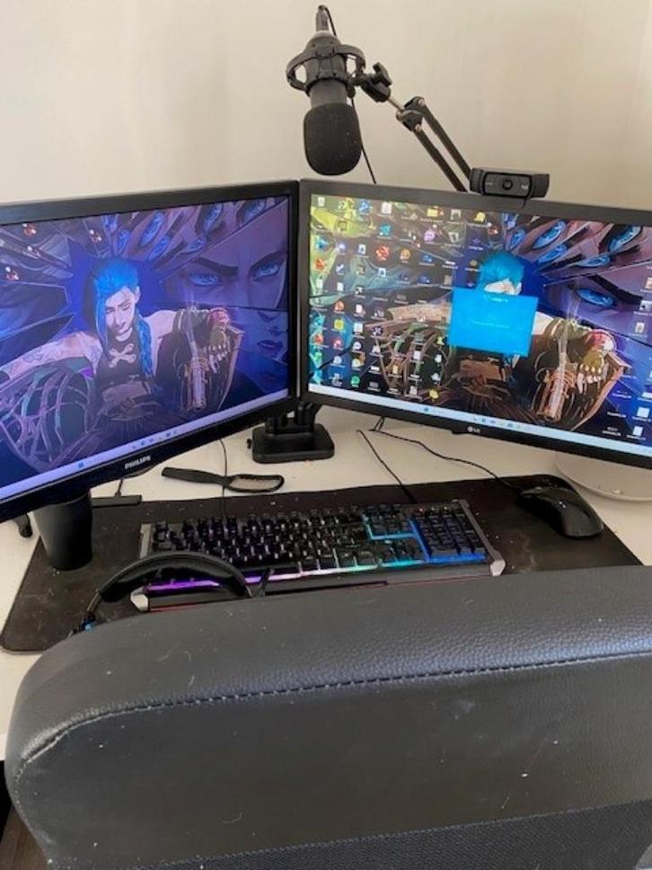 Game PC te koop (+2 beeldschermen), Computers en Software, Desktop Pc's, Zo goed als nieuw, 3 tot 4 Ghz, SSD, 32 GB, Met videokaart