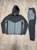 Nike Tech Fleece Pak | Topstaat | Origineel | Maat S, Ophalen of Verzenden, Zo goed als nieuw, Grijs, Algemeen
