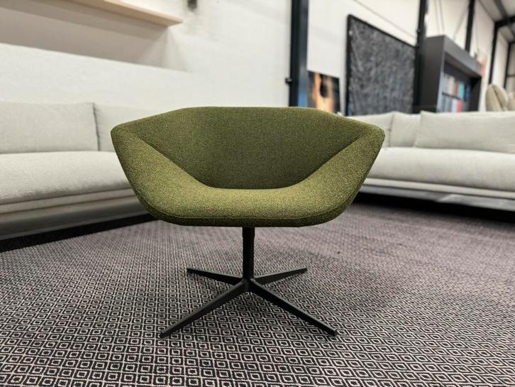 Nieuw Montis Ella fauteuil groen stof Design draai stoel, Huis en Inrichting, Fauteuils, Nieuw, Stof, 75 tot 100 cm, Ophalen of Verzenden