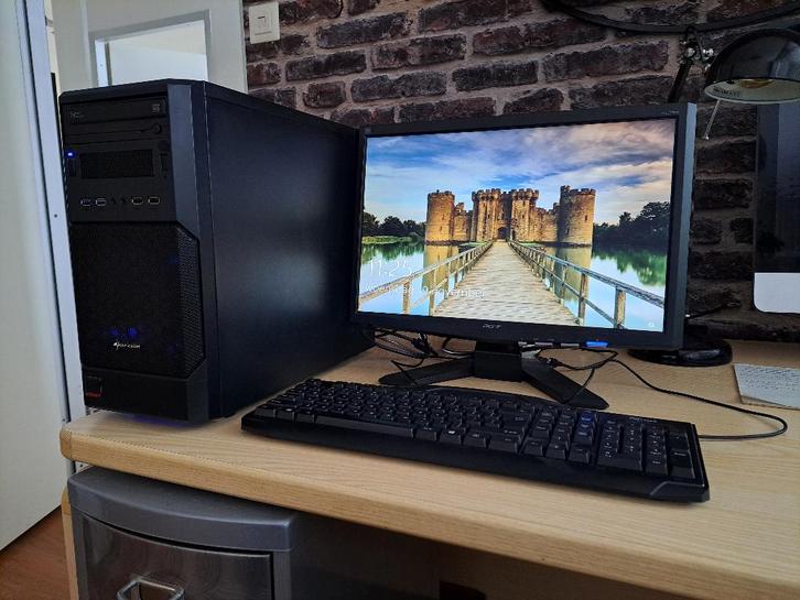 PC Desktop Sharcoon Windows-10., Computers en Software, Desktop Pc's, Zo goed als nieuw, Gaming, Ophalen of Verzenden