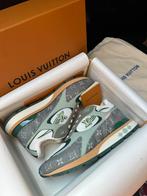 Louis Vuitton Trainer Run Away sneaker, Overige kleuren, Nieuw, Ophalen of Verzenden, Sneakers of Gympen