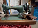 Antieke naaimachine, Hobby en Vrije tijd, Naaimachines en Toebehoren, Ophalen, Gebruikt, Husqvarna