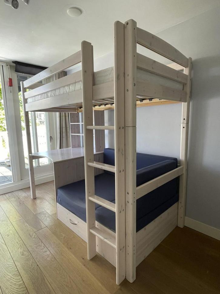 Thuka hoogslaper + bureau + bedbank, excl matras, Kinderen en Baby's, Kinderkamer | Stapelbedden en Hoogslapers, Gebruikt, Hoogslaper