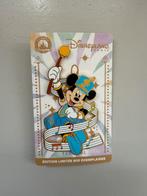 Disneyland Paris music festival limited edition pin, Ophalen of Verzenden, Zo goed als nieuw, Speelkaart(en)