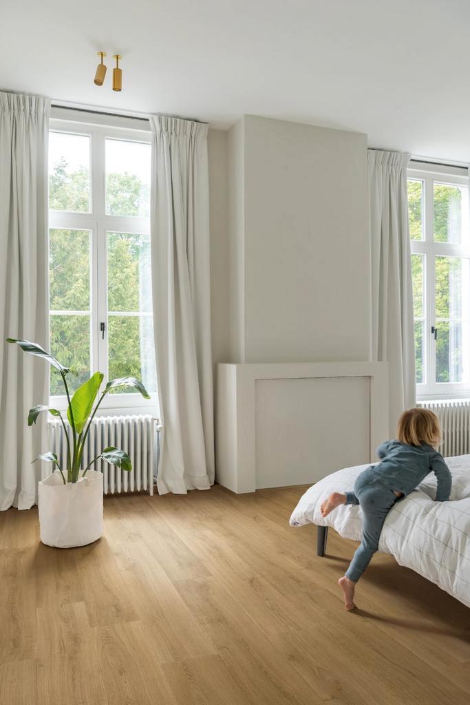 Quickstep Capture SIG4762, Huis en Inrichting, Stoffering | Vloerbedekking, Zo goed als nieuw, Laminaat, Bruin, 10 tot 25 m², Ophalen