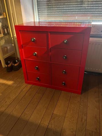 Kallax rood met lades
