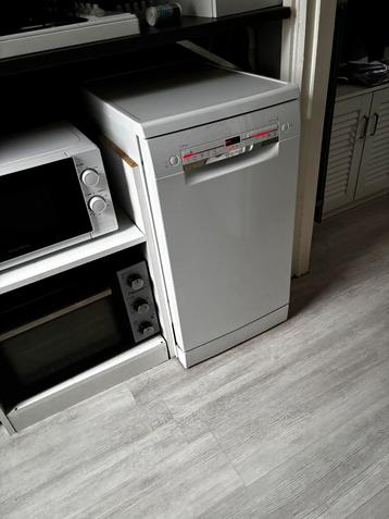Bosch vaatwasser 45cm breed beschikbaar voor biedingen