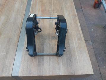 Bracket nwe type Suzuki 2019
4 5 en 6 pk 4 takt nwe type
Ond beschikbaar voor biedingen