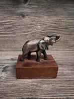 Metalen Olifant WNF op Standaard - Decoratief, Verzamelen, Ophalen of Verzenden, Zo goed als nieuw, Dier