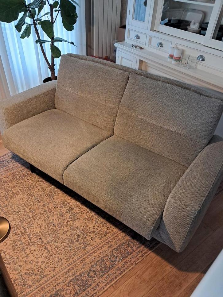 2 zits bank licht grijs van PROMINENT, Huis en Inrichting, Banken | Sofa's en Chaises Longues, Tweepersoons, 150 tot 200 cm, 75 tot 100 cm